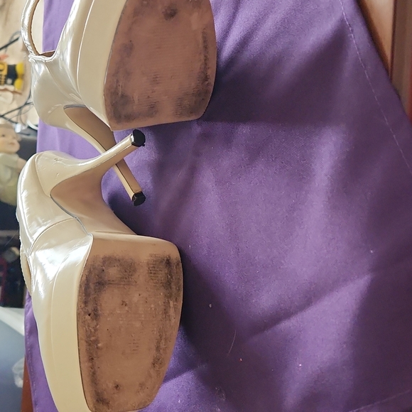 Urban Original brand Cream colored heels size 9 - Picture 5 of 6